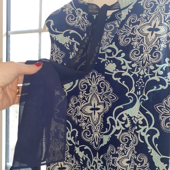 Robbie Bee Sleeveless Navy Floral Dress (NWT) - Picture 6 of 7